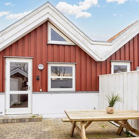 4 Person Holiday Home In Nibe エクステリア 写真